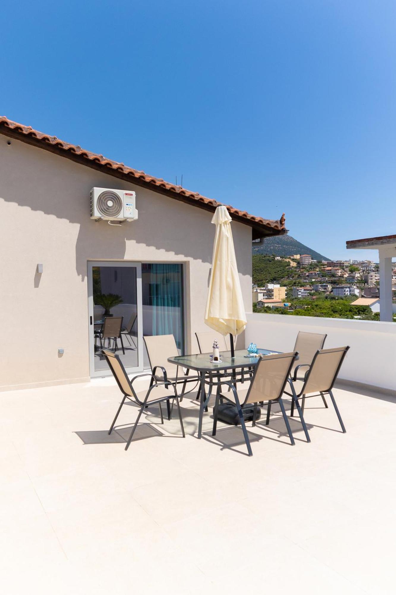 Hotel De Sol Himare Esterno foto